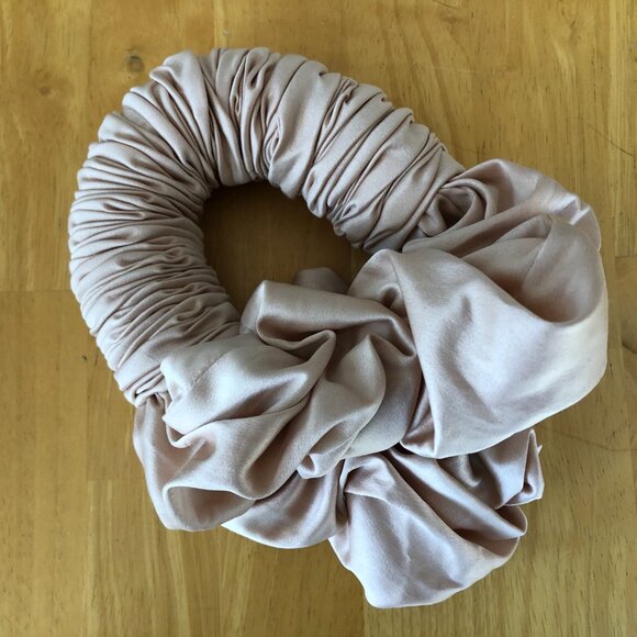 Sleepy Tie (medium) - Wake up with perfect hair - Picture 7 of 7